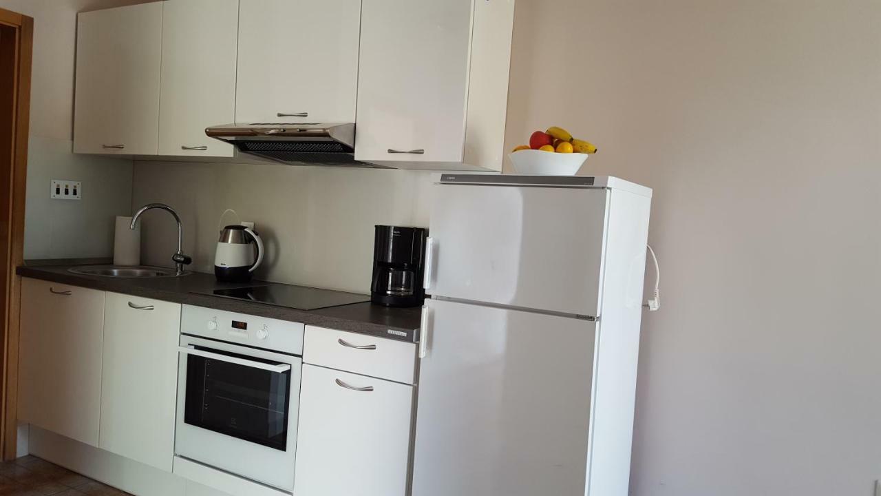 Apartmani I & J Seric เซเกต วรันยีชา ภายนอก รูปภาพ